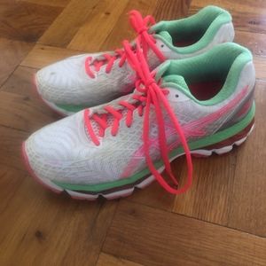 Asics GEL-NIMBUS 17 Women's Running Shoes T557N